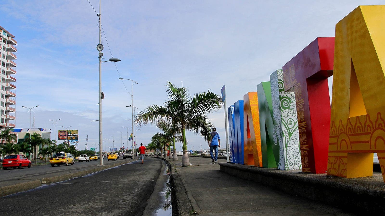 Panoramic view of Manta
