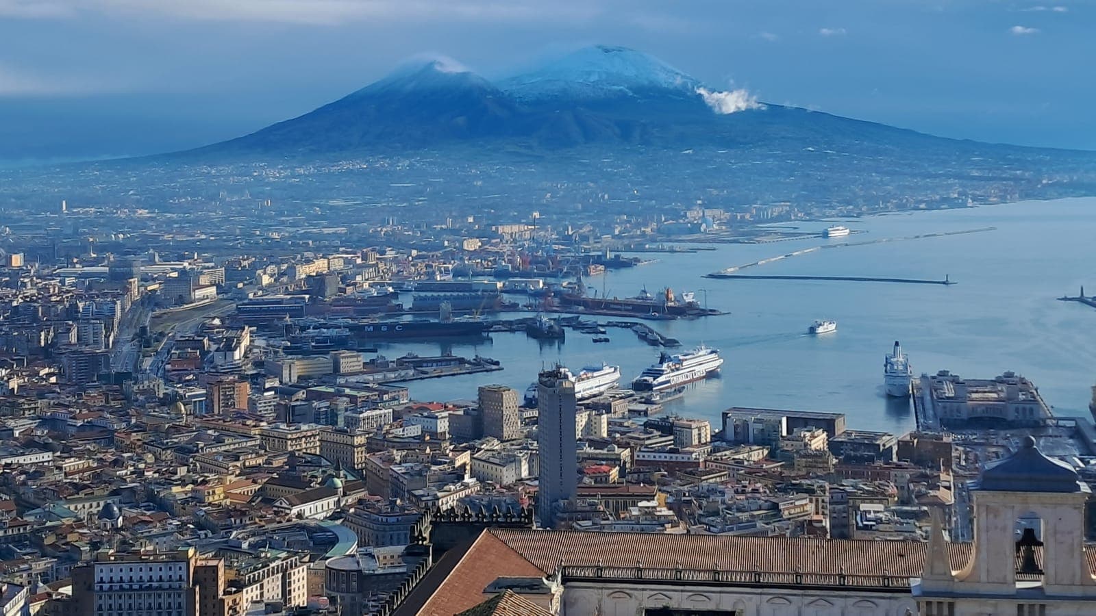 Panoramic view of Napoli