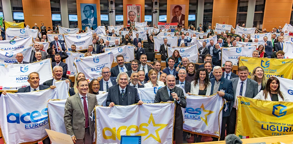 AMERICA AT THE HEART OF EUROPE